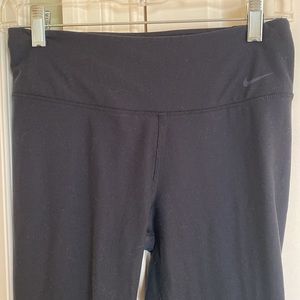 Nike Fri-fit black Small Leggings.